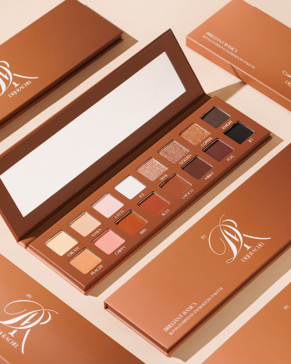 BRILLIANT BASICS 16-PAN EYESHADOW PALETTE